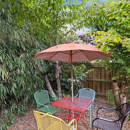 Vibrant Rockledge Home About 2 Mi To Cocoa Village! Екстериор снимка